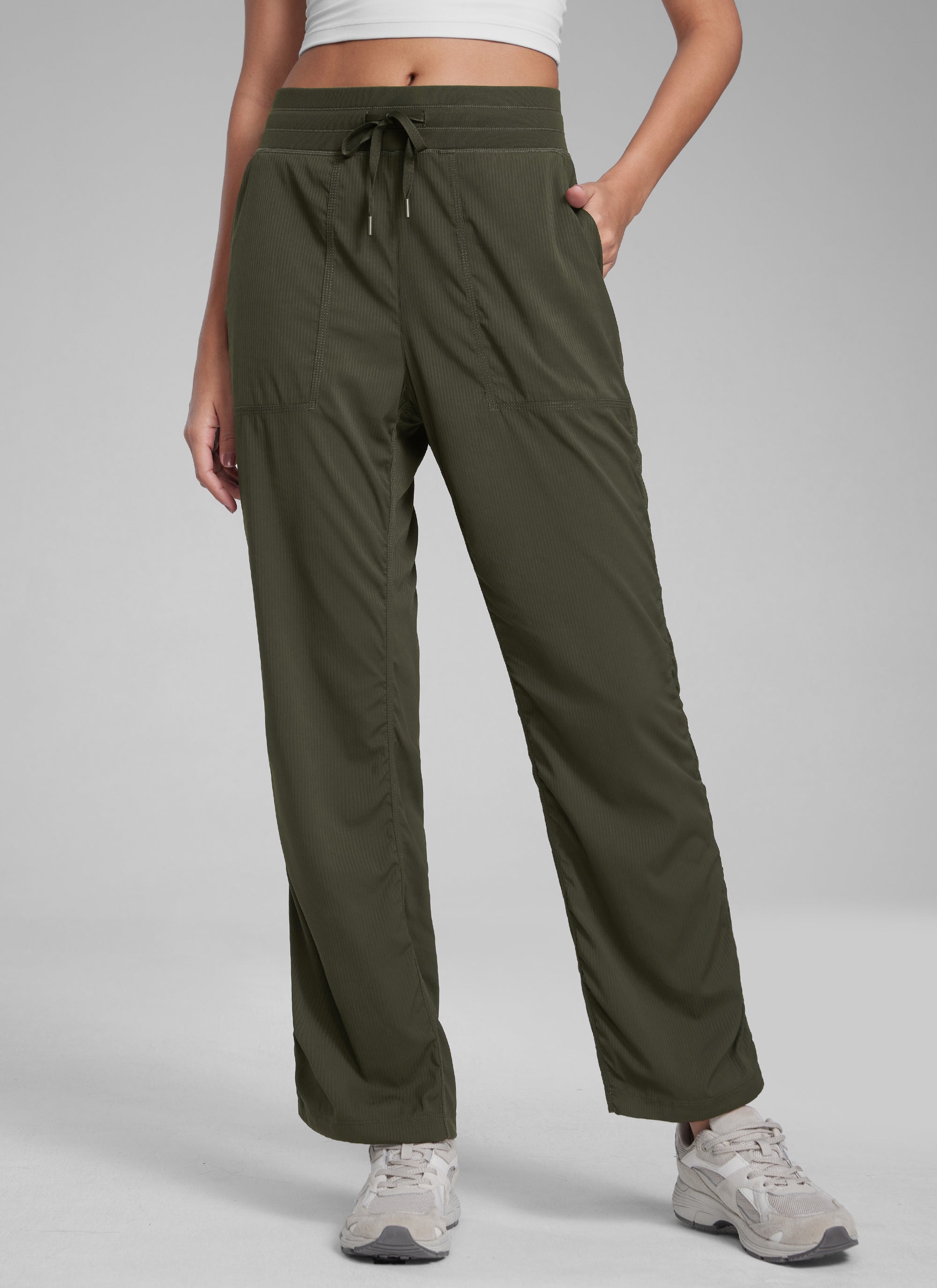 Lightweight Straight Leg Workout Pocket Pant 28