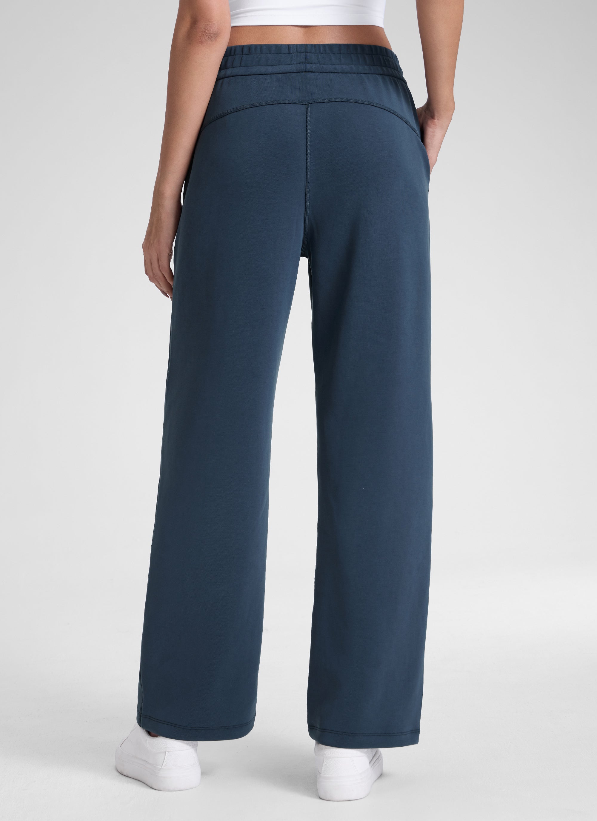 SoftAura High Rise Sweatpant 31''