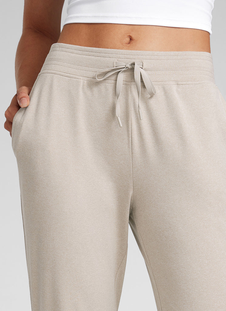 CRZ YOGA Women's Cloud Jersey Capri Joggers 25'' with Pockets Navy