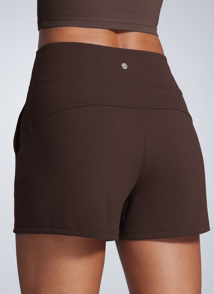 CRZ YOGA Women's Butterbreeze High Rise Pocket Linerless Short 3.5'' Hot Fudge Brown