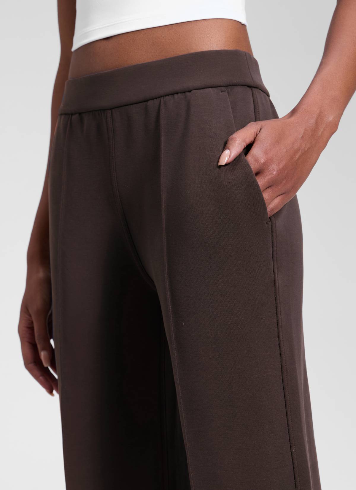 CRZ YOGA Women's SoftAura Casual Mid Rise Pocket Straight Leg Pant 30