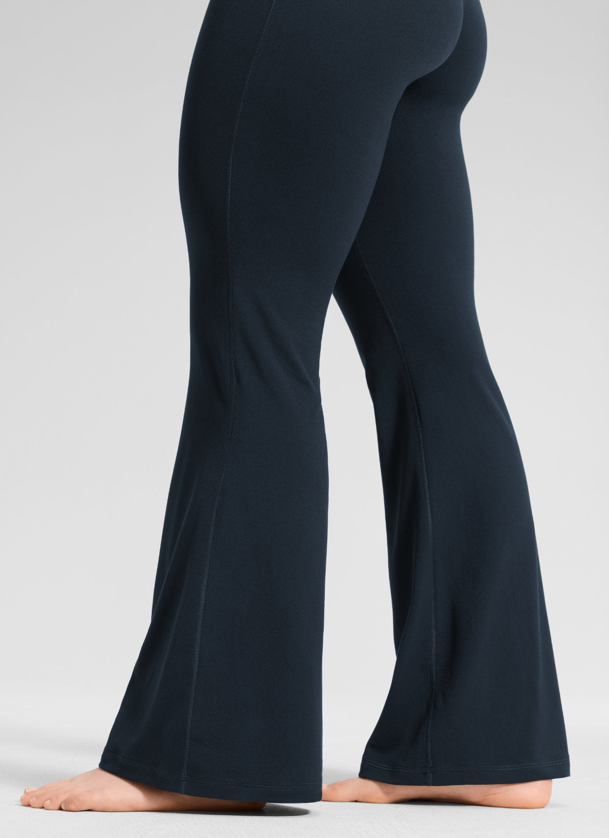 CRZ YOGA Women's Softretch High Rise No Front Seam Flare Legging 31