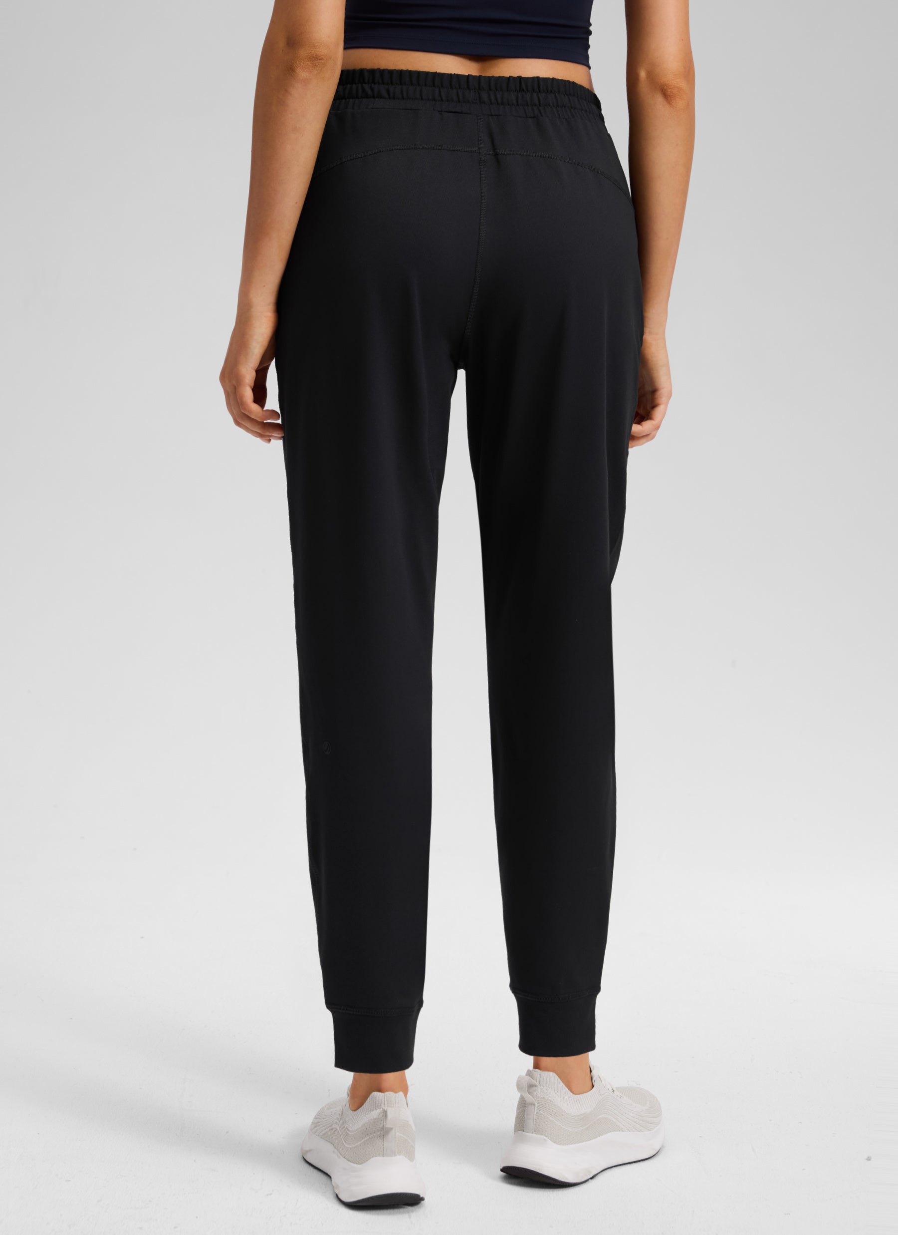 CRZ YOGA Women's Workout High Rise Drawstring Pocket Jogger 27.5