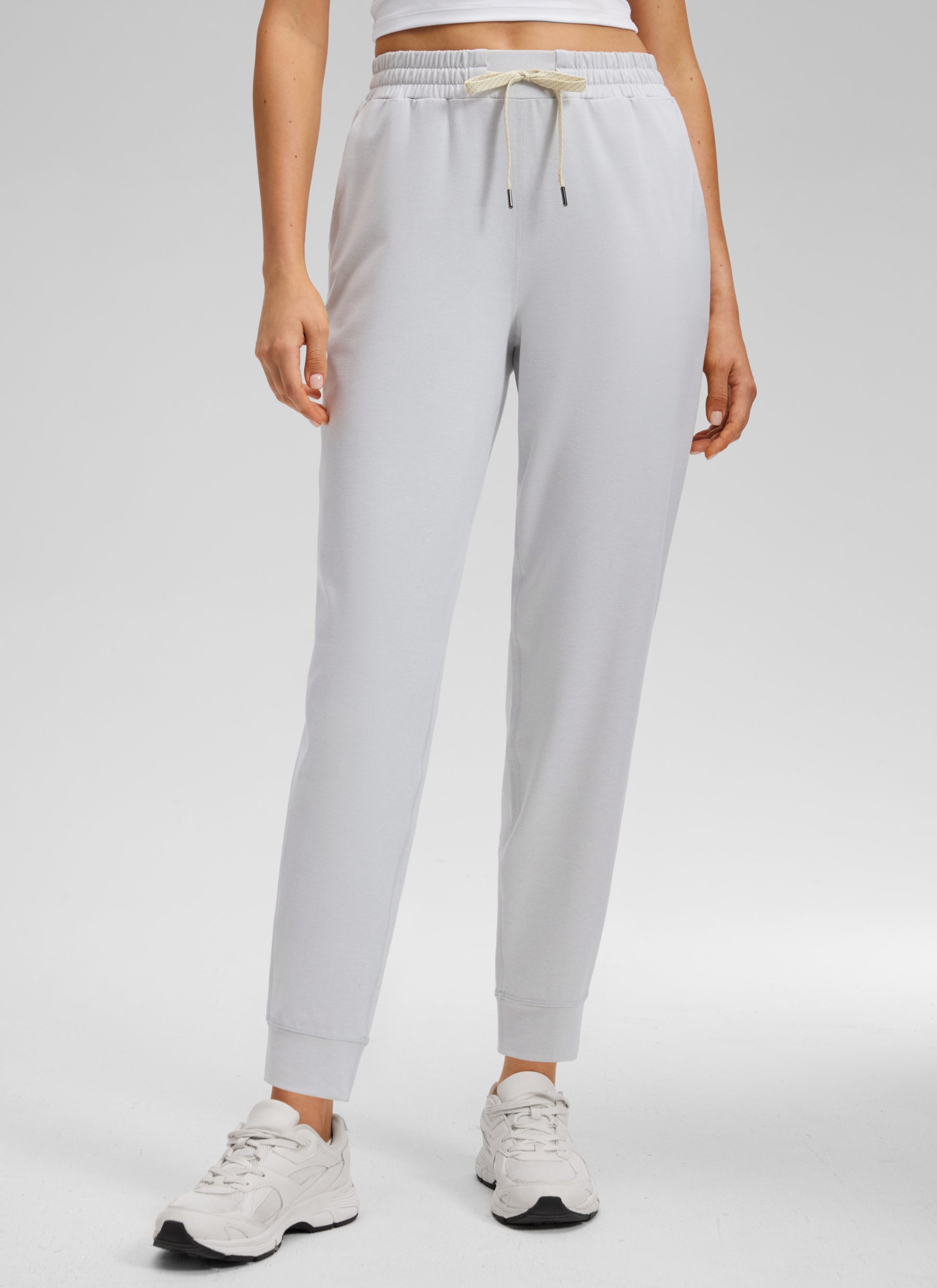CRZ YOGA Women's Workout High Rise Drawstring Pocket Jogger 27.5