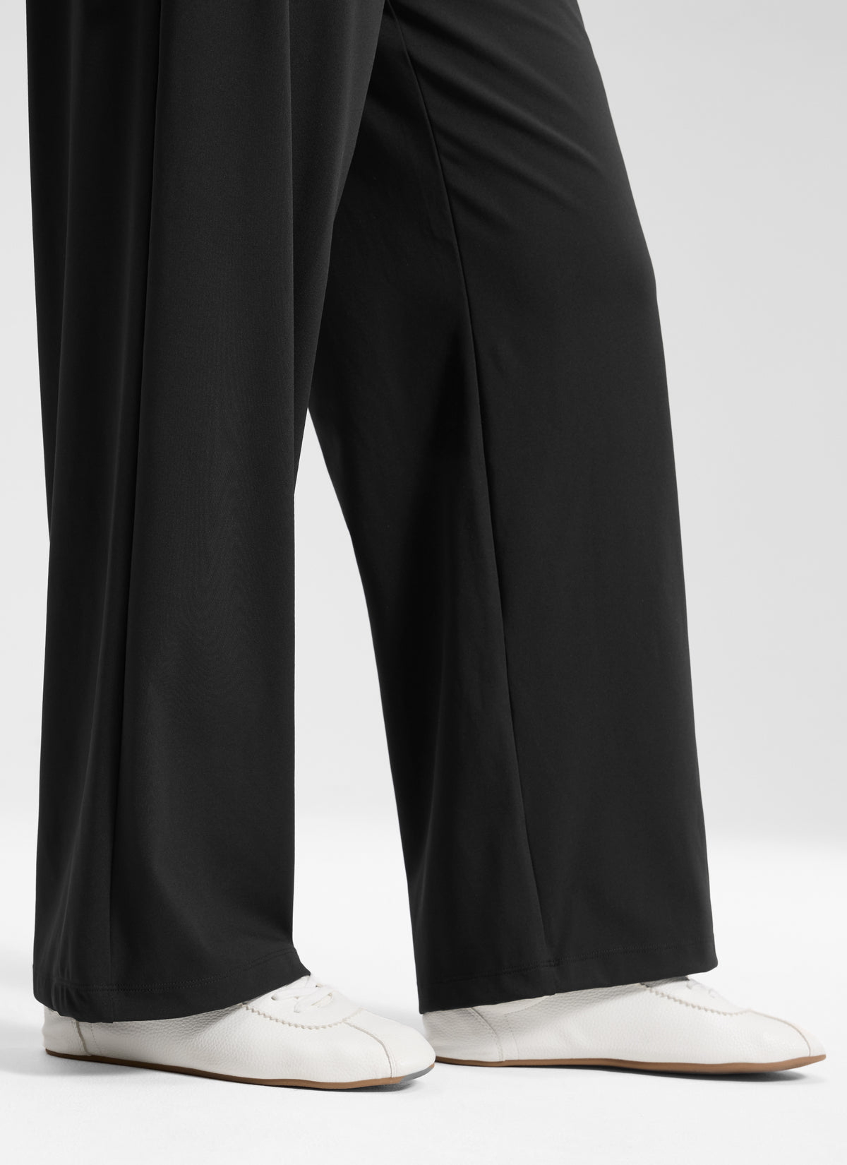 CRZ YOGA Women's Walk the City Casual Pocket Straight Leg Pant 30