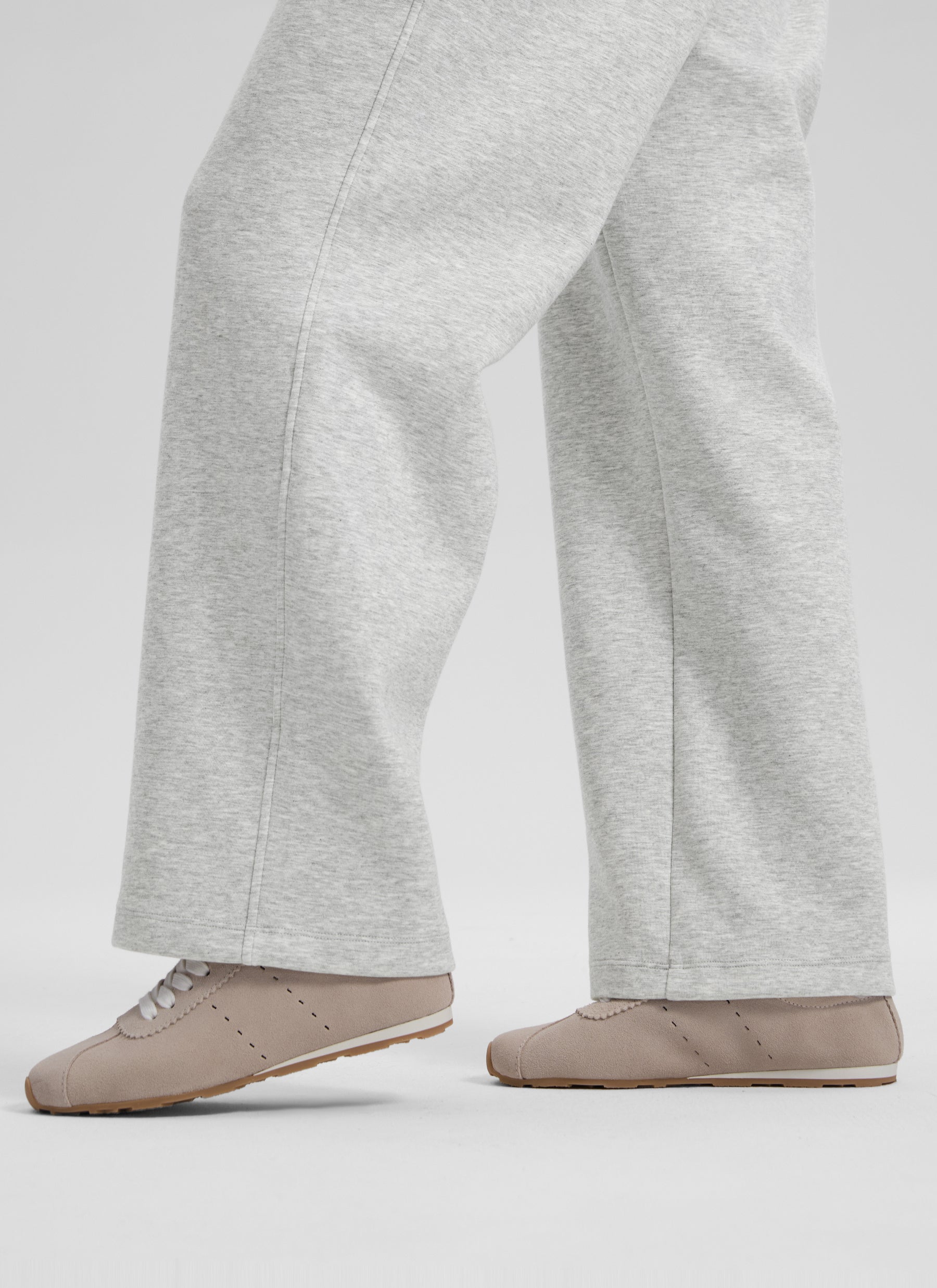 CRZ YOGA Women's Casual Soft Spacer Straight Leg Sweatpant 29