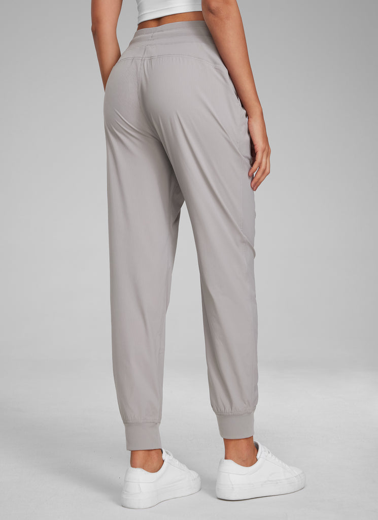 CRZ YOGA Women's Travel Classic Fit Striped Joggers 28'' Ruched Dark Chrome