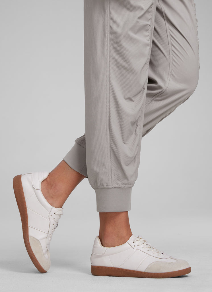 CRZ YOGA Women Lightweight Workout Joggers 26" with Pockets Ink Gray