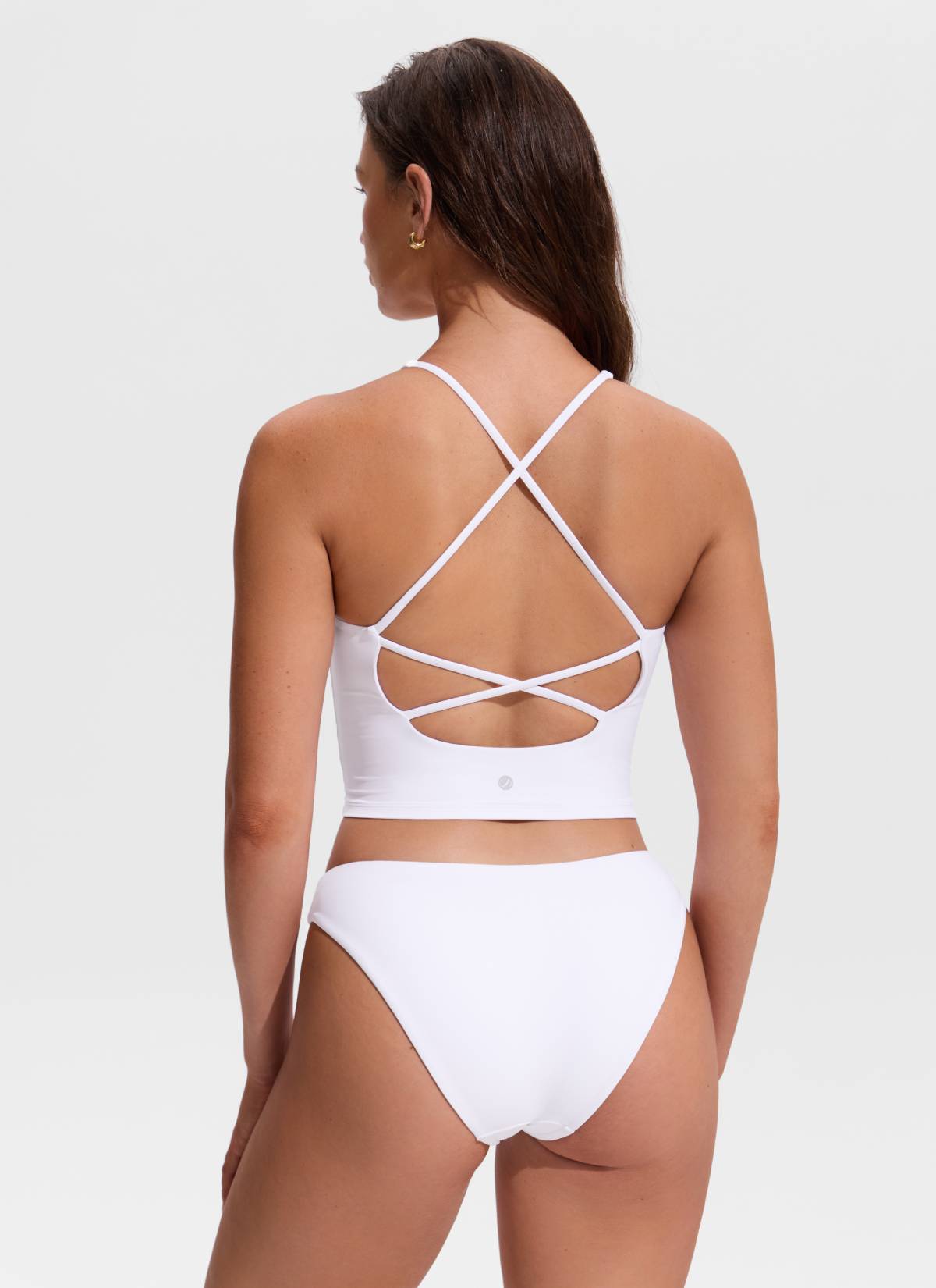 CRZ YOGA Women's Swimwear V Neck Criss Cross Back Crop Tankini White @model_info:Hannah