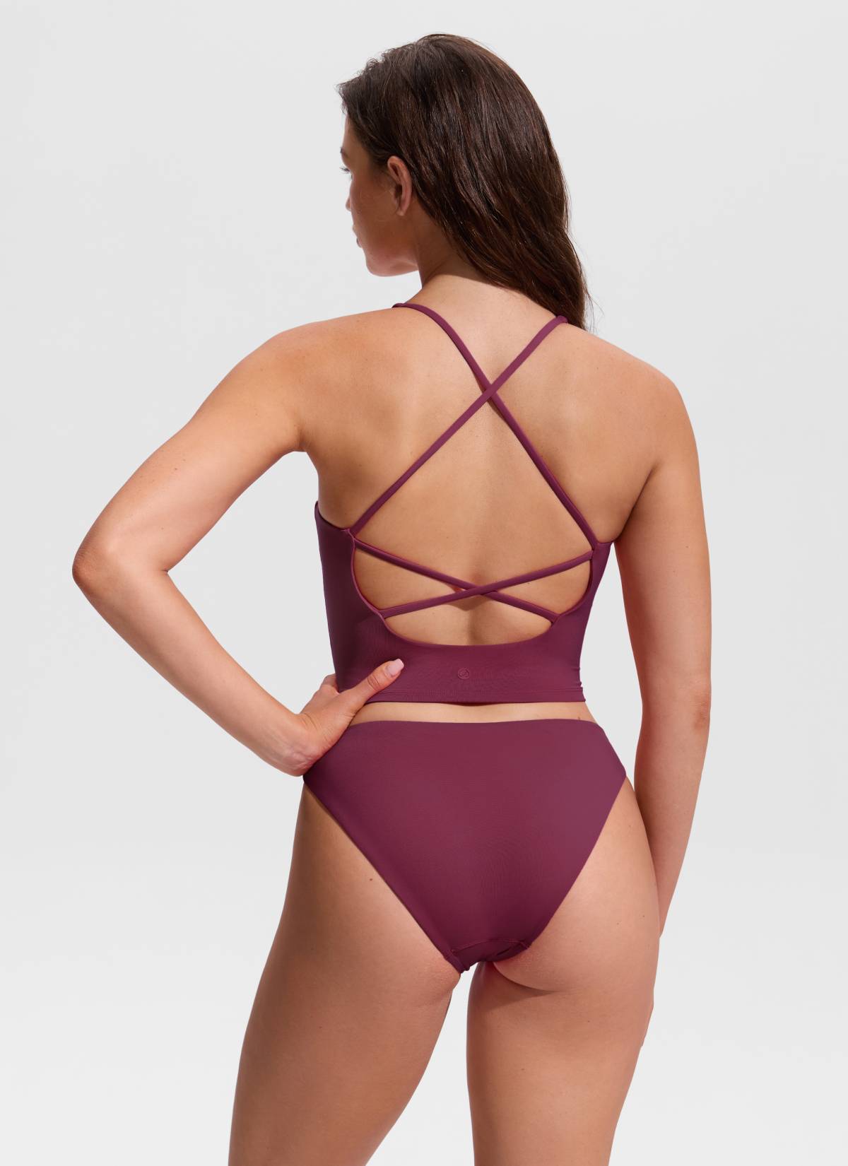 CRZ YOGA Women's Swimwear V Neck Criss Cross Back Crop Tankini Fuchsia @model_info:Hannah