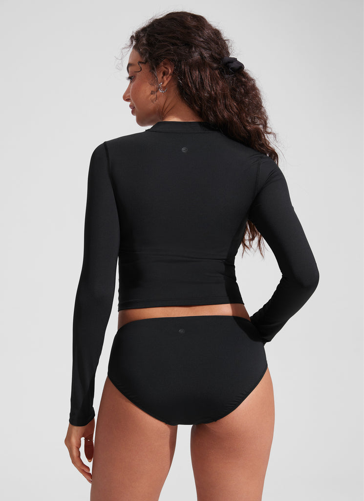 CRZ YOGA Women's Swimwear UPF 50+ Rash Guard Long Sleeve Black