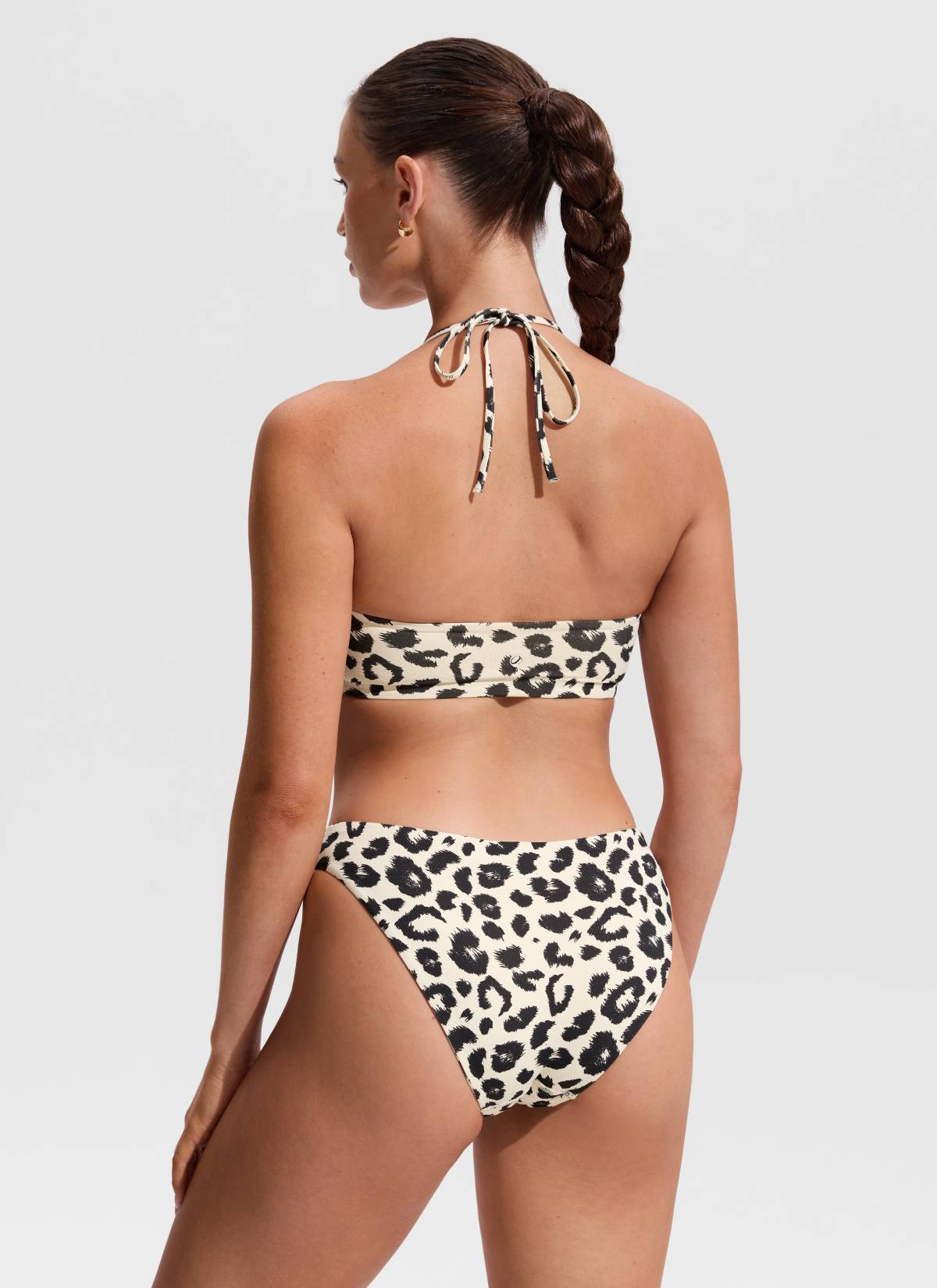 CRZ YOGA Women's Swimwear U Neck Open Back Self Tie Halter Bikini Tops Primulin Leopard Print