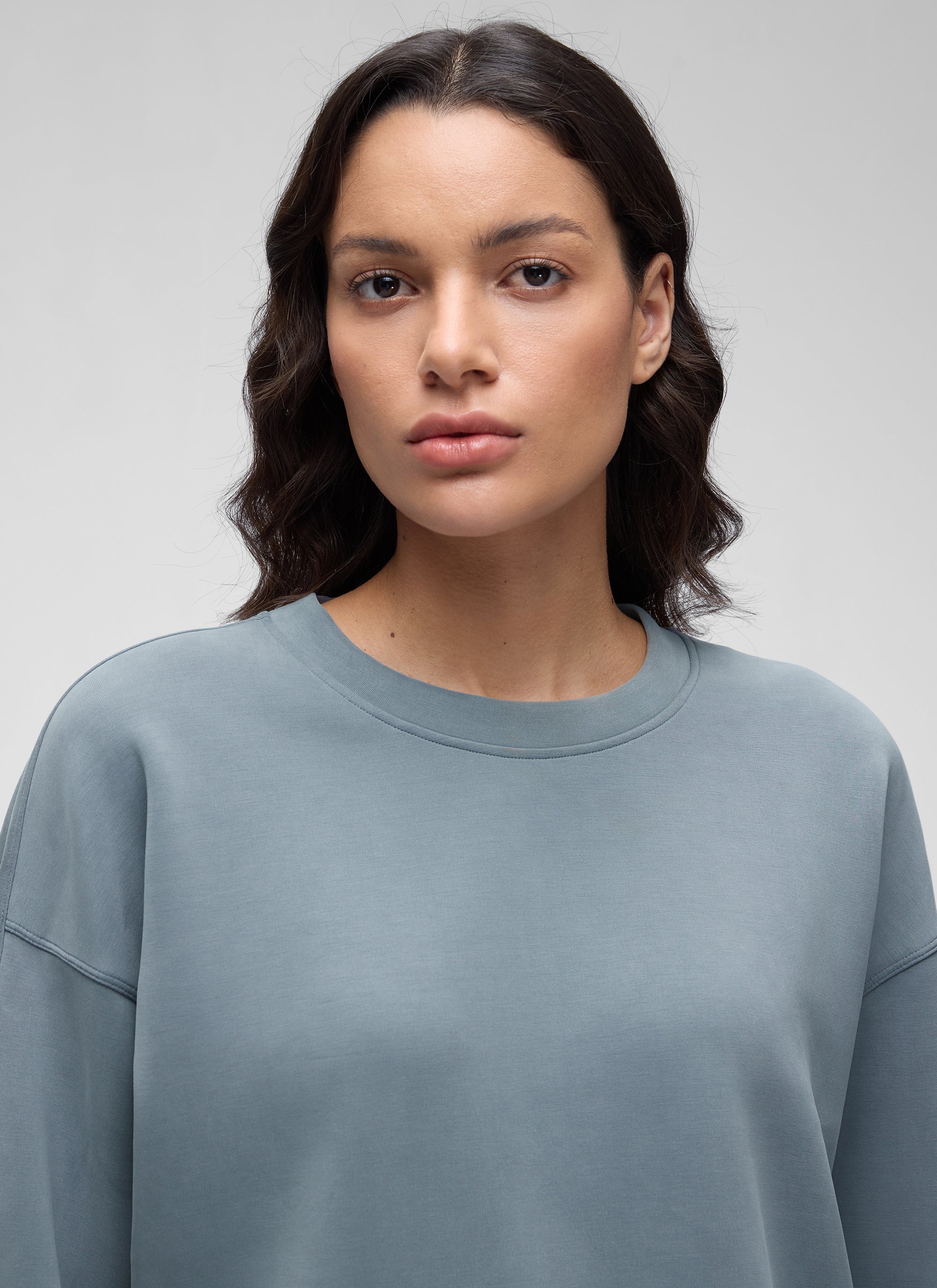 CRZ YOGA Womens SoftAura Basic Casual Sweat Shirt Crew Neck