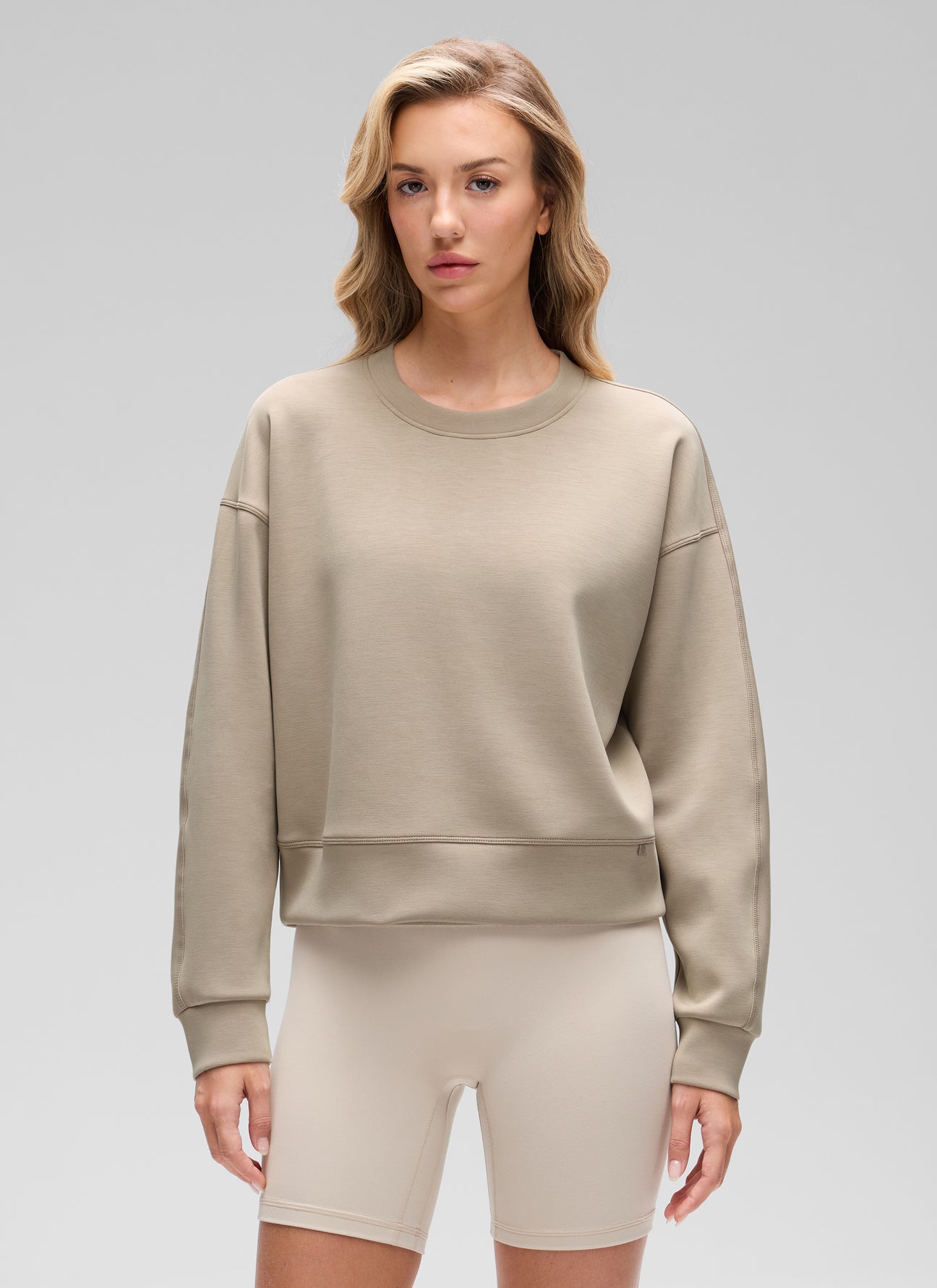 CRZ YOGA Womens SoftAura Basic Casual Sweat Shirt Crew Neck