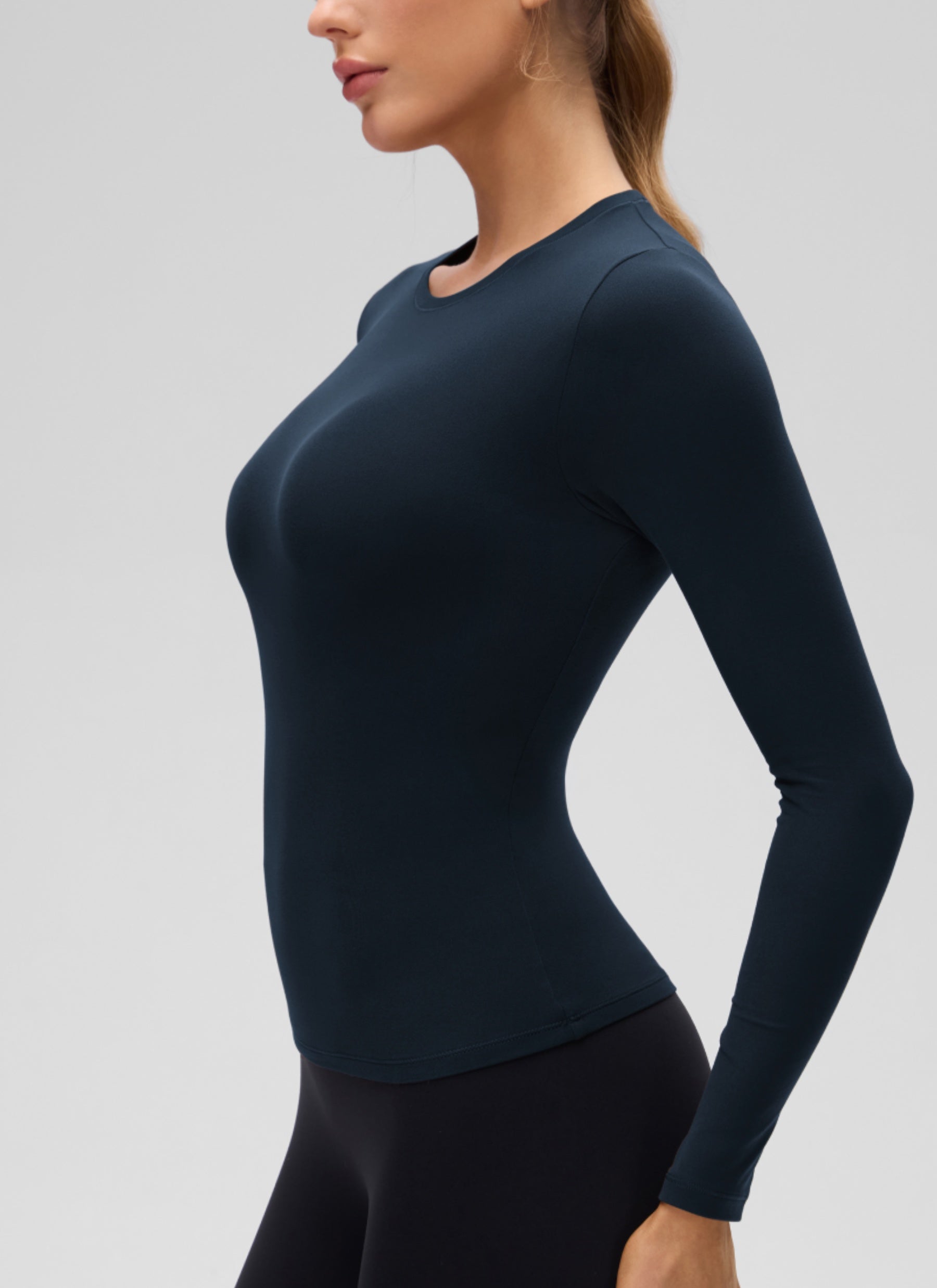 CRZ YOGA Women's Crew Neck Tight Fit Long Sleeve Shirts Casual Tee True Navy