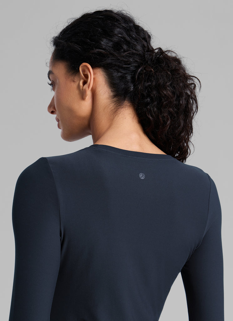 CRZYOGA Women's Cloudweight Workout Crewneck Long Sleeve Thumb Hole White