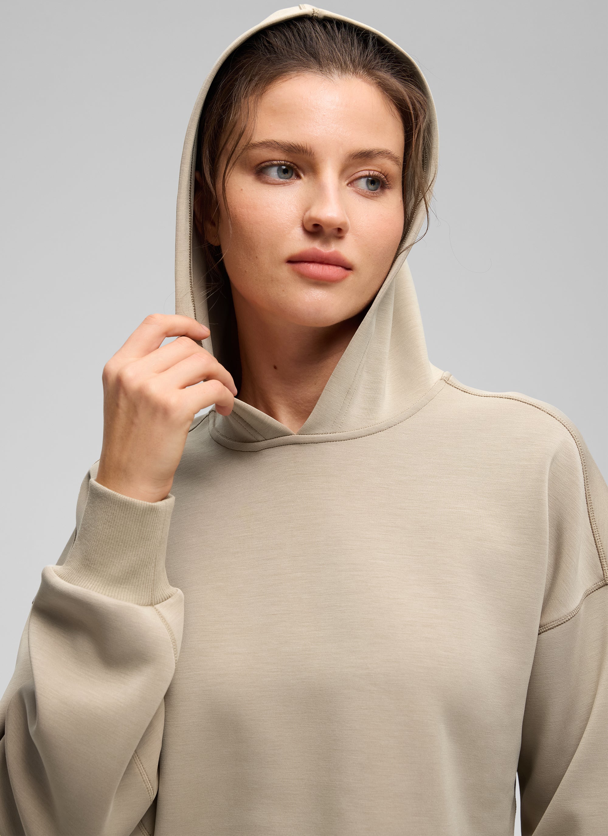 CRZ YOGA Women SoftAura Cropped Pullover Hoodis Long Sleeve – CRZ